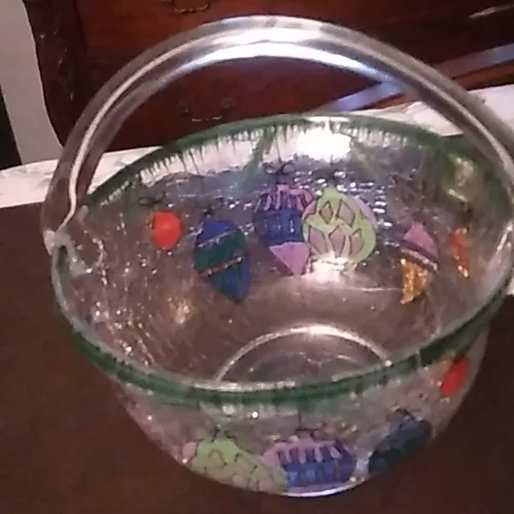 Christmas Glass Basket